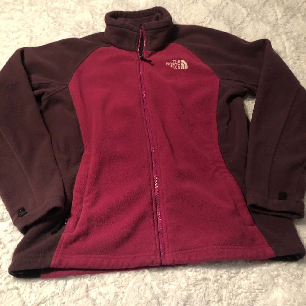 Woman’s North Face fleece jacket